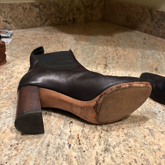 Chloe Chelsea black ankle boots - Picture 10 of 14